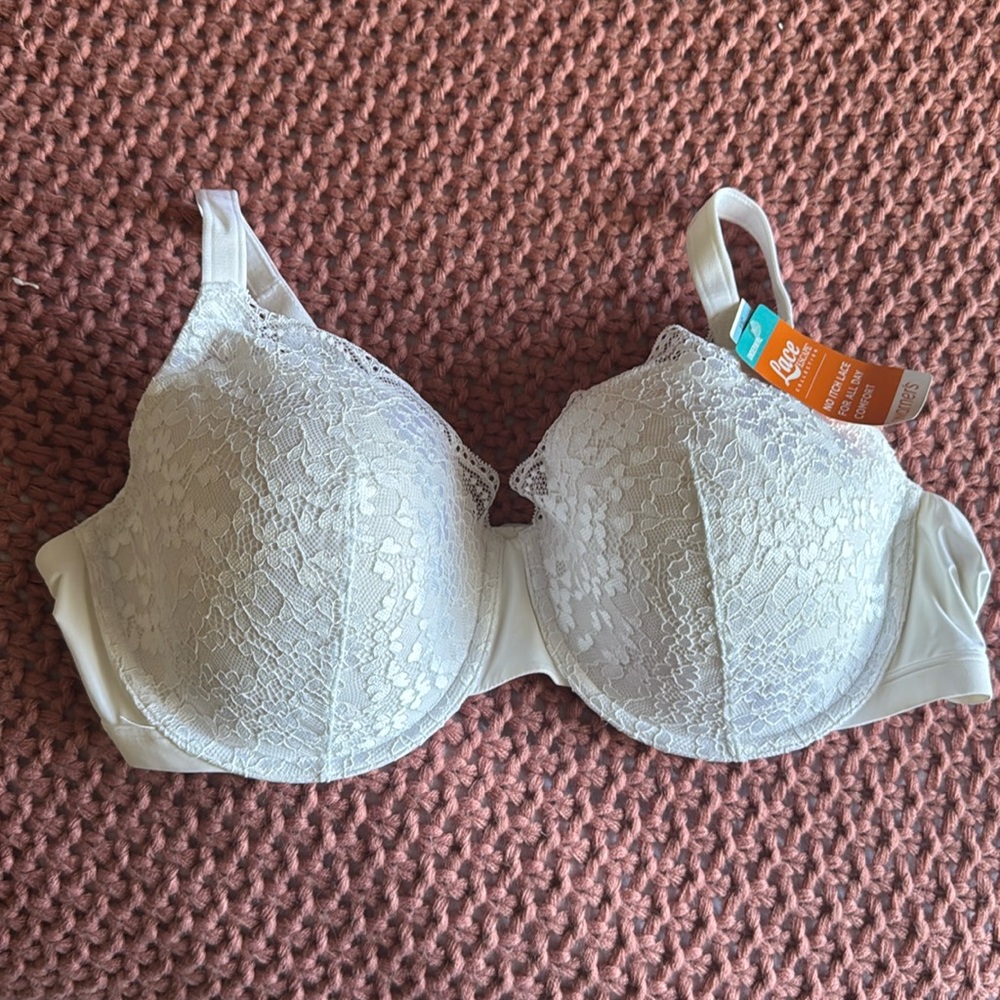 Warner’s Lace Escape White Bra Sz 42C NWT